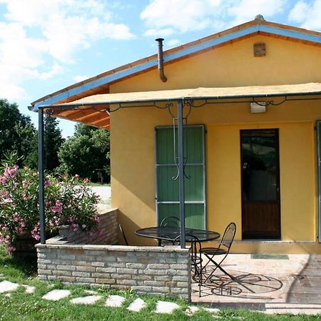 Isola del Piano Agriturismo Dai Mori מראה חיצוני תמונה